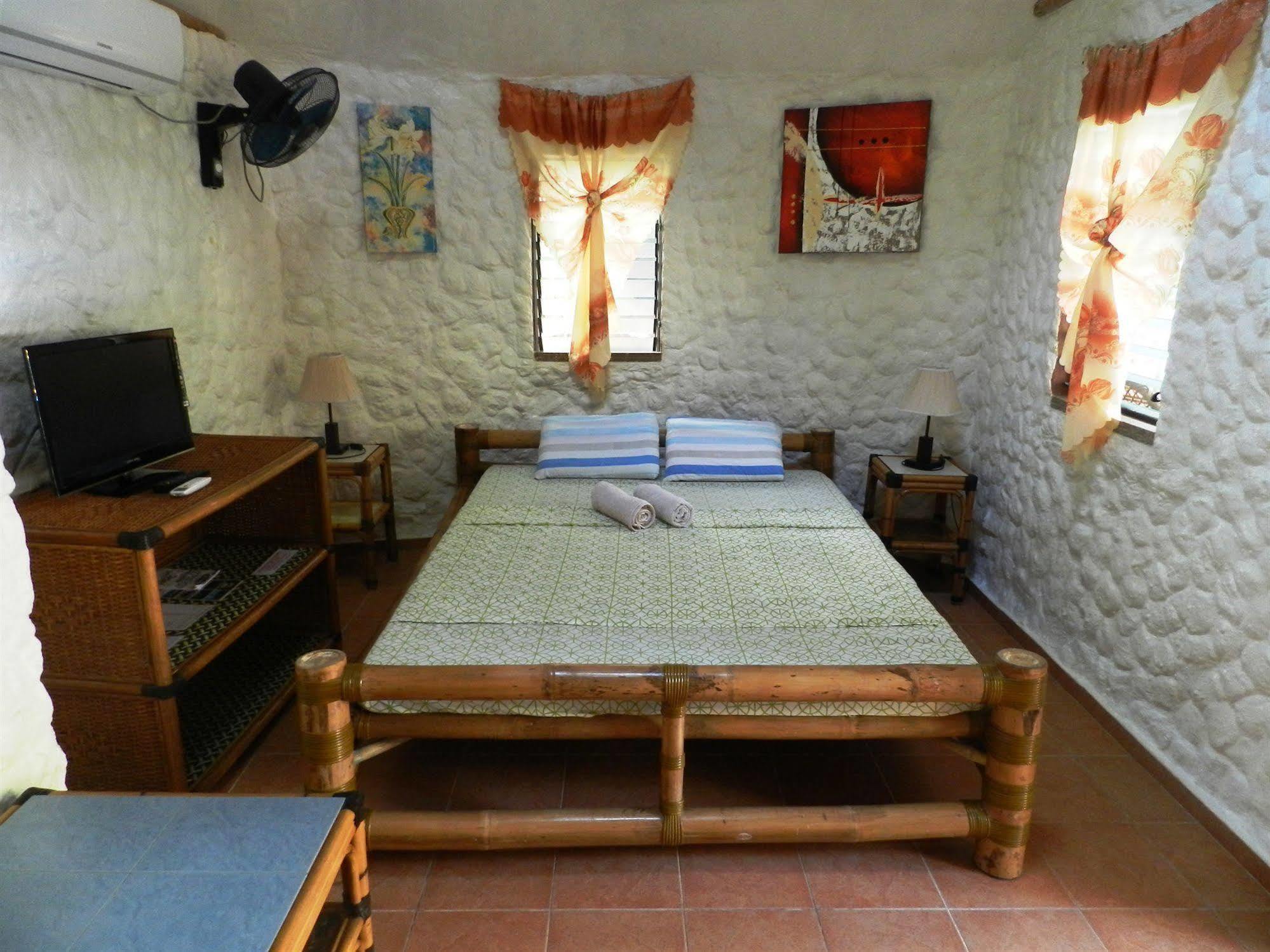 Panglao Chocolate Hills Hostel Ngoại thất bức ảnh